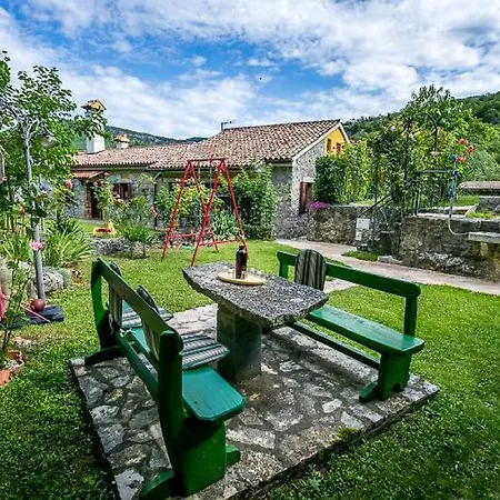 House Grgurincici * Roč